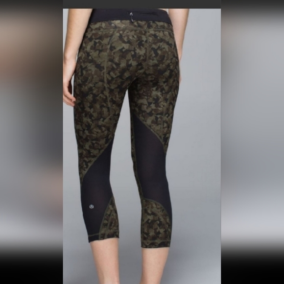 lululemon athletica Pants - Lululemon Run Inspire Crop Leggings Talla 4